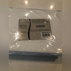 Queen White Microfiber Sheet Set by